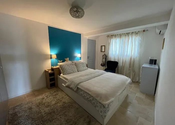 Bas De Chez Marta Apartament *
